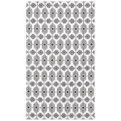 白黒の民族イカットの幾何学的パターン テーブルクロス (正面)