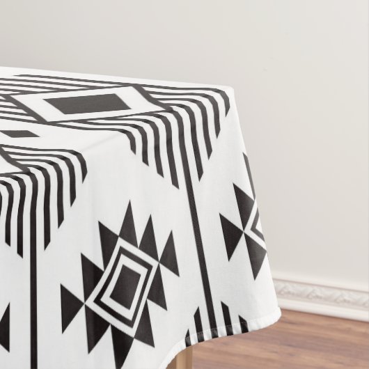 白黒の民族イカットの幾何学的パターン テーブルクロス (インサイチュ)