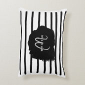 白黒の水彩手描き線 アクセントクッション (裏面(縦))