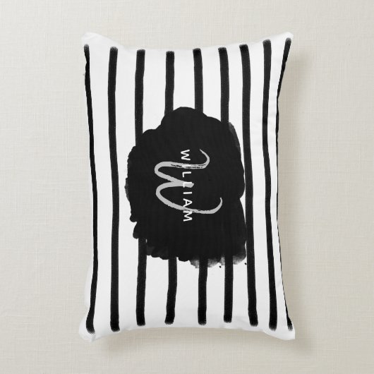 白黒の水彩手描き線 アクセントクッション (正面(垂直))