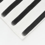 白黒の水彩手描き線 フリースブランケット (角)