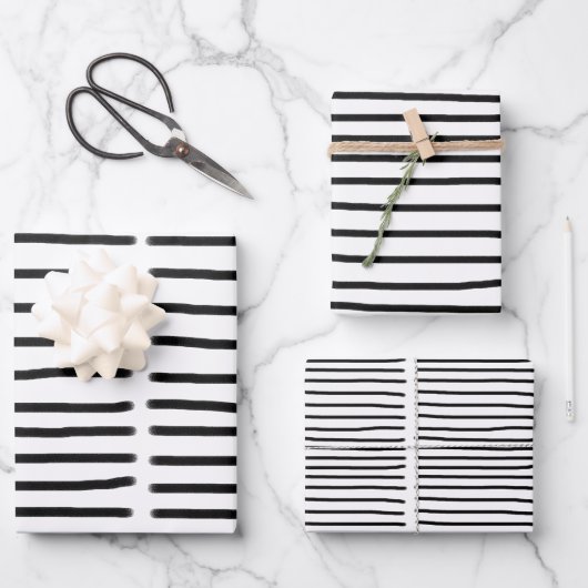 白黒の水彩手描き線 ラッピングペーパーシート (正面)