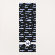 白黒の水色のサメ柄モノグラム