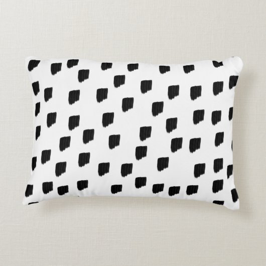 白黒の水色のブラシストローク アクセントクッション (裏面)