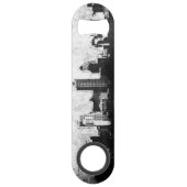 白黒の汚い都市背景 スピード栓抜き (裏面)