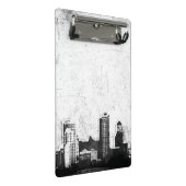 白黒の汚い都市背景 ミニクリップボード (アングル)