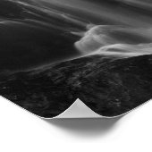 白黒の滝の長い露出 ポスター (角)