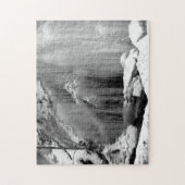 白黒の滝凍ってい ジグソーパズル (縦)