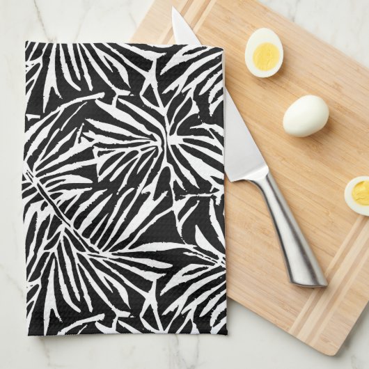 白黒の熱帯性葉繰り返しパターン キッチンタオル (四つ折り)