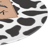 白黒の牛の斑点の動物のパターンのモノグラム カッティングボード (角)