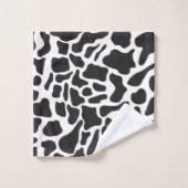 白黒の牛の斑点の動物のパターンのモノグラム バスタオルセット (ウォッシュタオル)