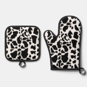 白黒の牛の斑点アニマルプリントパターン 鍋つかみ&鍋敷きセット (正面)