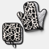 白黒の牛の斑点アニマルプリントパターン 鍋つかみ&鍋敷きセット (正面/裏面)