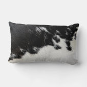 白黒の牛の隠し ランバークッション (裏面)