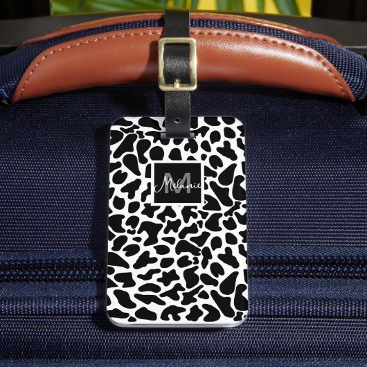 白黒の牛モノグラム ラゲッジタグ (正面インサイチュ2)