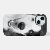 白黒の犬の写真入り オーダーメイドグッズ iPhone 15ケース (裏面横)