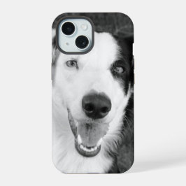 白黒の犬の写真入り オーダーメイドグッズ iPhone 15ケース