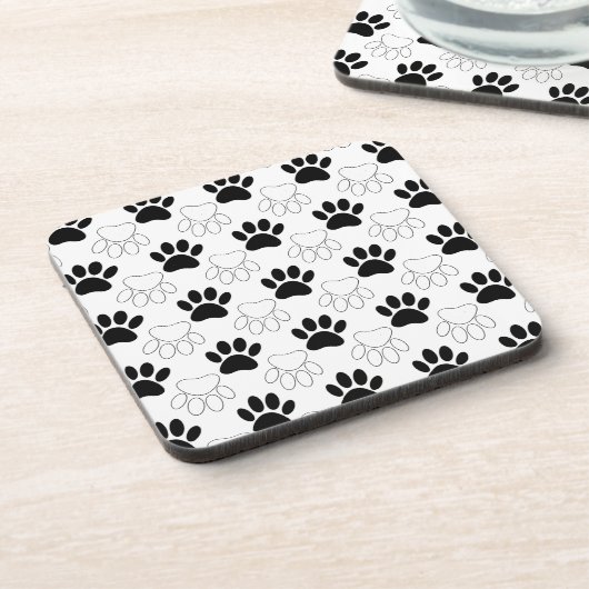 白黒の犬の手の印刷パターン コースター (左側)