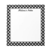 白黒の犬の手先プリントとカスタム文字 ノートパッド (正面)