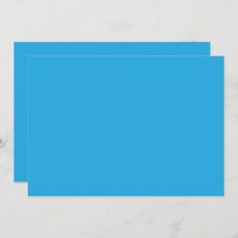 白黒の猫が乗った青い背景 招待状