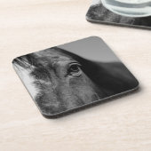 白黒の目のアートワーク コースター (左側)