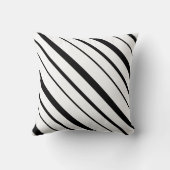 白黒の目盛り付きストライプ クッション (裏面)