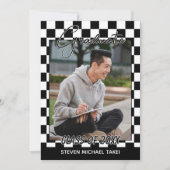 白黒の終市松模様に了フラグの卒業 案内状 (正面)