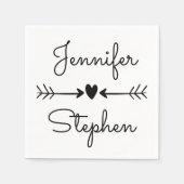 白黒の結婚ハートと愛の矢印 スタンダードカクテルナプキン (正面)