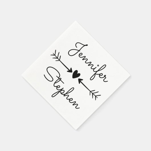 白黒の結婚ハートと愛の矢印 スタンダードカクテルナプキン (角)