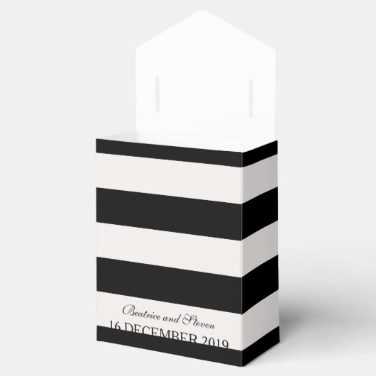 白黒の結婚式の引き出物ストライプボックス フェイバーボックス (オープン)