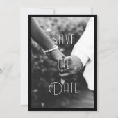 白黒の縦のカップルの写真日付を保存 招待状 (正面)