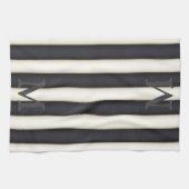 白黒の縦の文字ストライプ列（ゴシック） キッチンタオル (横)