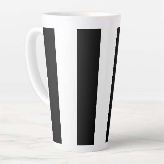 白黒の縦型ストライプのコーヒーマグ カフェラテマグ (左アングル)