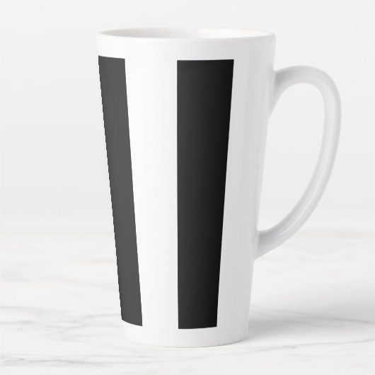 白黒の縦型ストライプのコーヒーマグ カフェラテマグ (右)