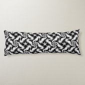 白黒の繰り返しモチーフ |シーホースのパターン ボディピロー (裏面)