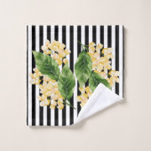 白黒の花に黄色の花を付けストライプる バスタオルセット (ウォッシュタオル)