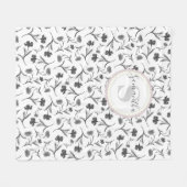 白黒の花のパターン – 名前とモノグラム フリースブランケット (正面(横))