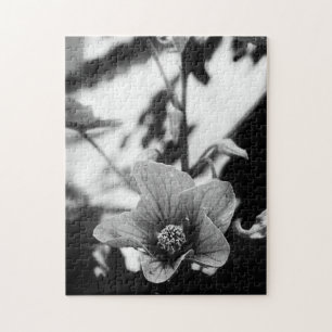 白黒の花の写真 ジグソーパズル