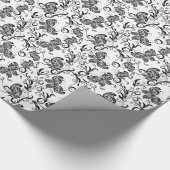 白黒の蝶と花のパターン ラッピングペーパー (角)