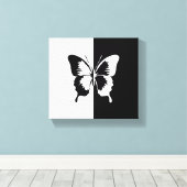 白黒の蝶 キャンバスプリント (インサイチュ (ウッドフロア))