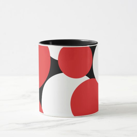 白黒の赤の水玉模様 マグカップ (中央)