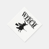 白黒の邪悪な魔女飛んでいるハロウィーン スタンダードカクテルナプキン (角)