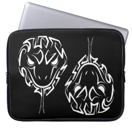 白黒の部族のヘビ ラップトップスリーブ