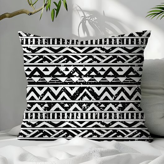 白黒の部族の幾何学的パターアステカン クッション