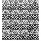 白黒の部族の幾何学的パターン シャワーカーテン (正面)