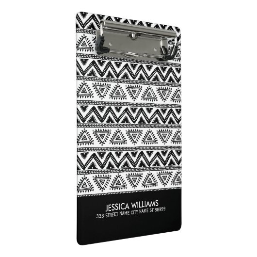 白黒の部族の幾何学的パターン ミニクリップボード (アングル)