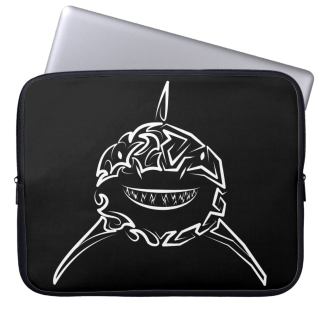 白黒の部族の白素晴らしサメ ラップトップスリーブ (正面)