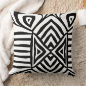 白黒の部族の迷路の泥の布パターンアフリカ クッション (ブランケット)
