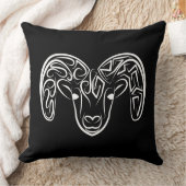 白黒の部族ヤギ クッション (ブランケット)