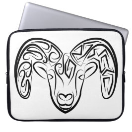 白黒の部族ヤギ ラップトップスリーブ